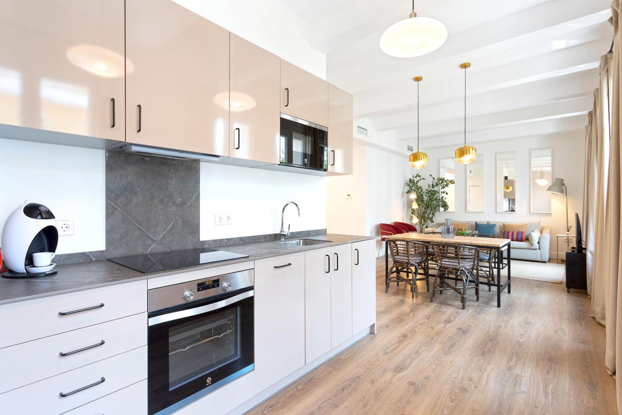 Genteel Home Almirante Lobo Севиля Екстериор снимка